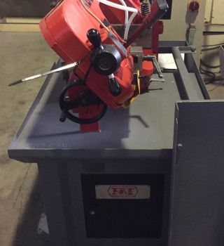 FAT 270 band saw for metal