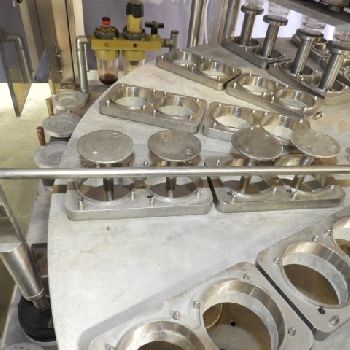 Waldner Dosomat 10/4 Filling machine - food industry