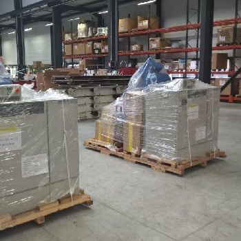 Yaskawa EPX2050 Industrial robot