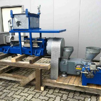 Coperion Werner ZSK 83 Extrusion - Twin screw extruder