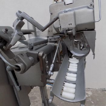 Single semi-automatic clipper | Poly clip SFC7045