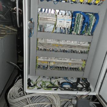 Industrial robot COMAU Smart NH3-210-3.1-SH