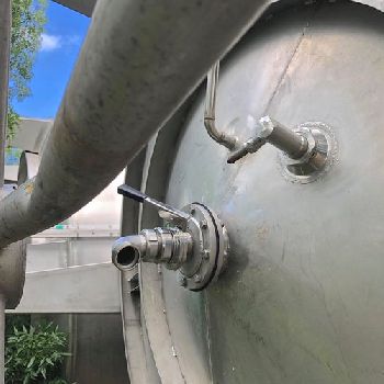 LEROY SOMER 28000L Tank