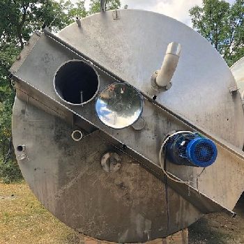 LEROY SOMER 28000L Tank