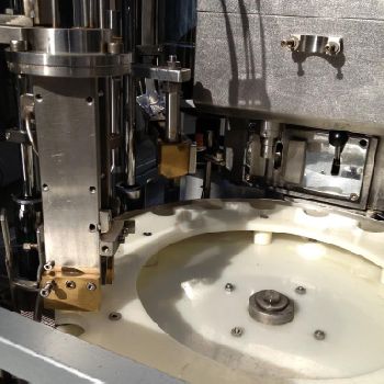 NUOVA MBH Mod. CONF. ESTEMP/EST UNI - BOTTLE FILLING - CAPPING MACHINE