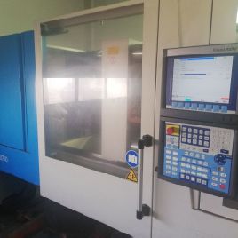 Kraus Maffei KM 160-750 CX Injection moulding machine