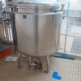Stainless steel tank 700 liters double-envelope