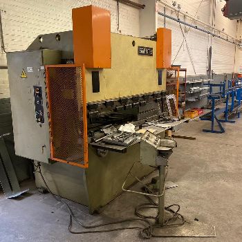 Safan UCK 2050 x 50 T Press brake
