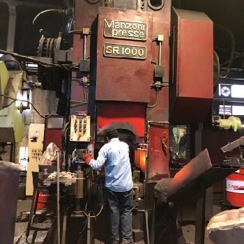 Hot Forging Press MANZONI 1000 ton with hydraulic mold holder