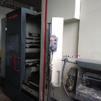 Quaser MV 154 APC/P Machining center - palletized