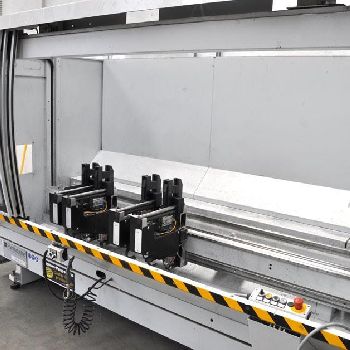 FOM DALI 40 Machining center - vertical