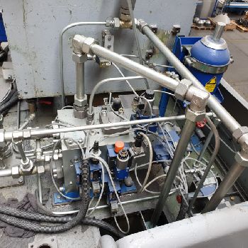 SMG HZPU 200-1250/1000 metal press