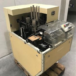 Máquina de cartón IWK CP 40