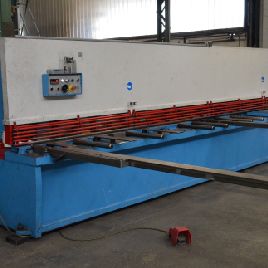 Axial CP460 hydraulic shear
