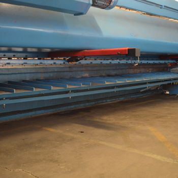 Axial CP460 hydraulic shear