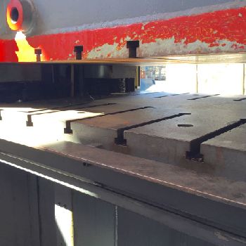 Hydrap HPDB 315 metal press