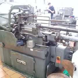 Tour de type suisse Tornos R-10