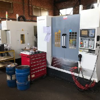 Akira Seiki Performa V2.5 Machining center - vertical