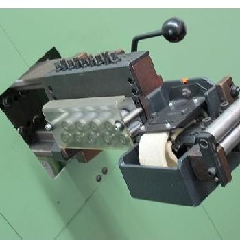 BIHLER RM 30 Punching machine / folding machine