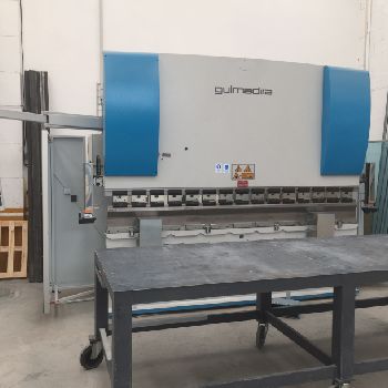 Adira Guimadira PMO-13530PLS Press brake cnc/nc