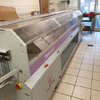 Steiger VESTA2 E3 Flat knitting machine