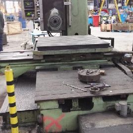 TOS W 100 A Table type boring machine
