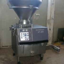 Gebruikte Handtmann VF 200 vacuümvuller