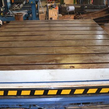 Poreba SA 2000 - Rotary Table 30 Tons