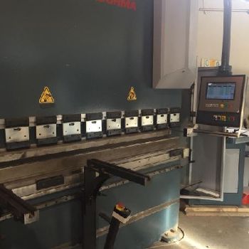 Durma AD-R 30100 Press brake cnc/nc
