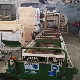 Italy / Pezzolato Mini Profi 900 Band saw
