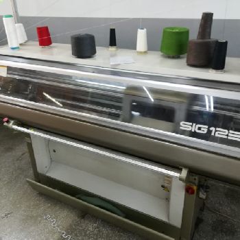 Shima Seiki SIG 123 SC 12 GG Flat knitting machine