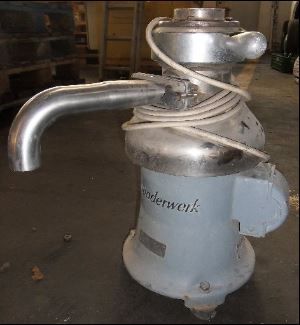 Alexanderwerk MAU 3 Machine - colloid mill for nuts, used