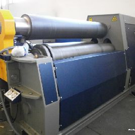 Rouleuse de tôles MG G2028 d'occasion