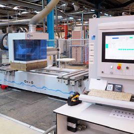 Used WEEKE OPTIMAT BHC VENTURE 2.5M Wood CNC machining centre