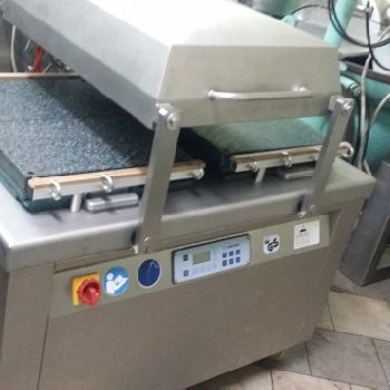 Multivac C 450 Shrink wrap machine