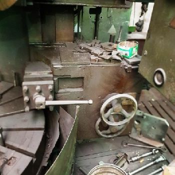 I.M Roman SC 17 vertical turret lathe