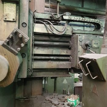 I.M Roman SC 17 vertical turret lathe