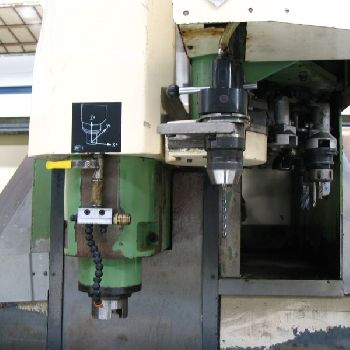 AXA VSC 0 1600 Machining center - vertical