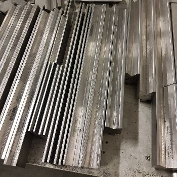 Safan SMK 1250 x 25 T servo mechanical pressbrake