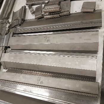 Safan SMK 1250 x 25 T servo mechanical pressbrake