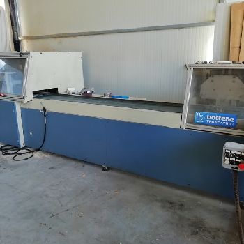 Used Bottene R5000 Used cross-cut optimizing saw