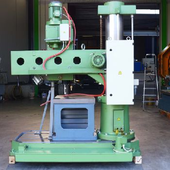 MAS VO 32 Radial drilling machine