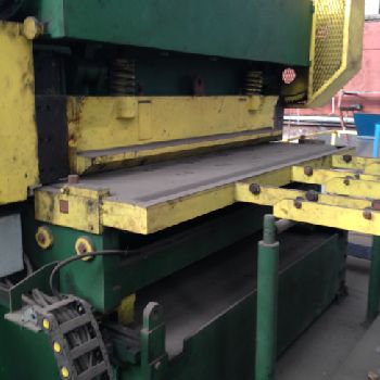 Voest Alpine Straightening machine