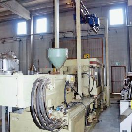 Negri Bossi NB 300 Injection moulding machine