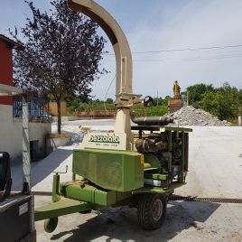 Used Pezzolato H880/250 M Wood chipping machine