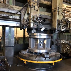 TOS Hulín SK 25H vertical turret lathe