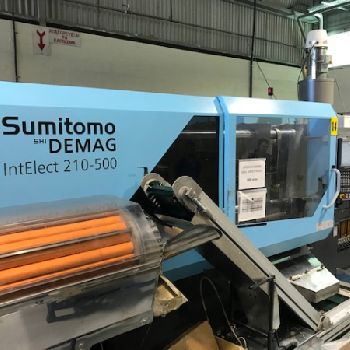 SUMITOMO SHI DEMAG Injection moulding machine