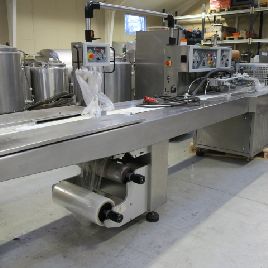 Cryovac CJ 50 and CJ 51 Stretch wrapping machine