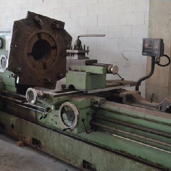 GURUTZPE Super-A 3000/500 lathe
