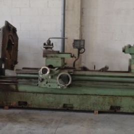 Токарный станок GURUTZPE Super-A 3000/500